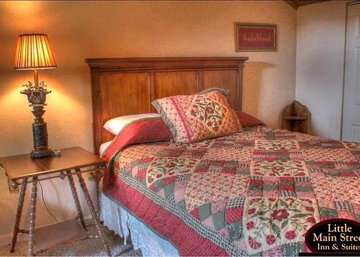 Little Main Street Inn