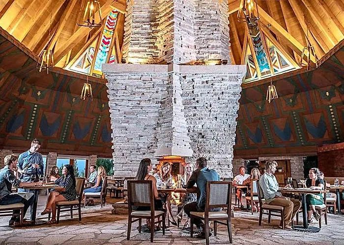 The Lodge At Nakoma