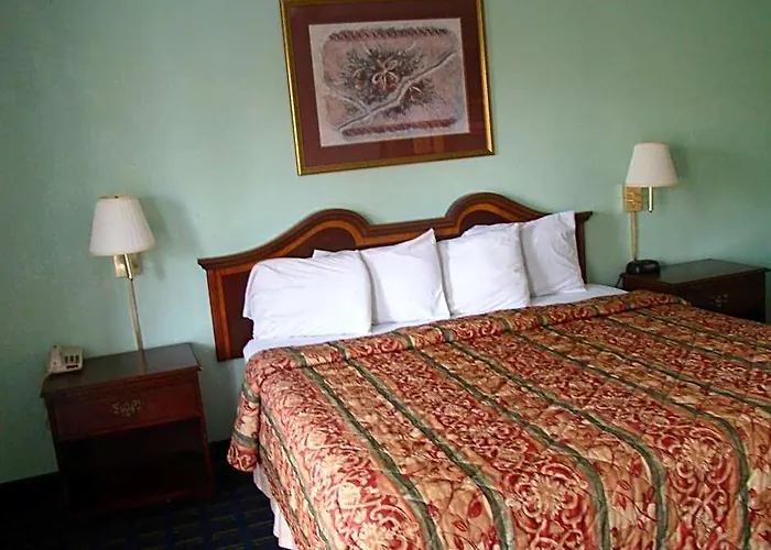 Budget Inn Mount Airy