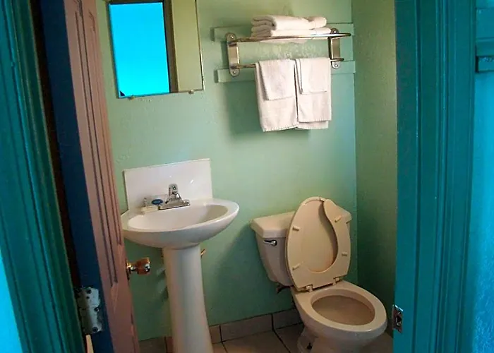 Budget Inn Mount Airy