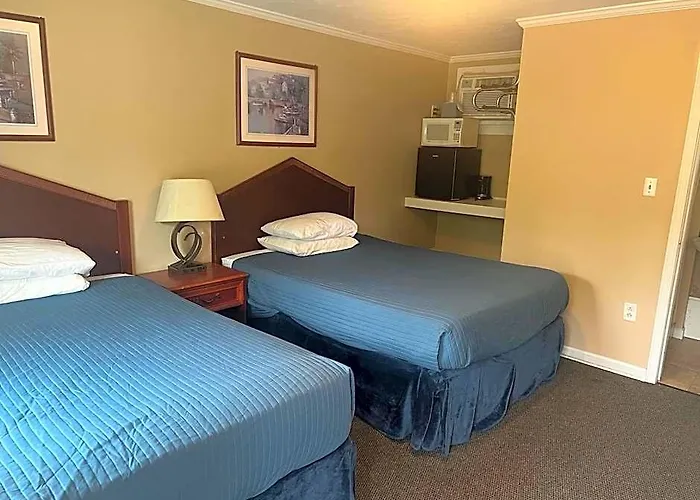 Steelhead Inn