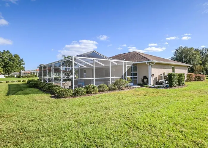 Withlacoochee Trail Getaway - Private Pool - 3Bedrooms
