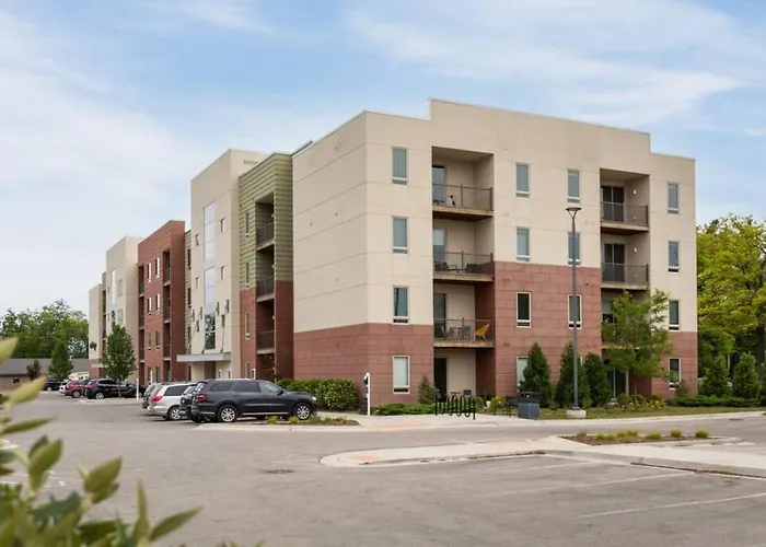 Happy Trails 219 2Bd Condo Downtown Wineries Beaches