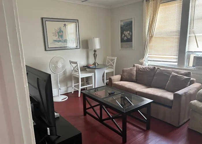 The Traveler Suite C1