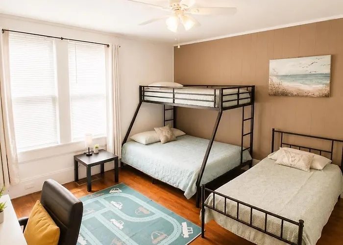 Thomaston Getaway Sleeps 10 Family Friendly Retreat Near Downtown Wedding Venues