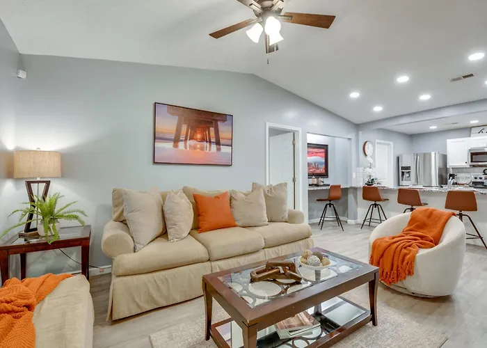 Near Airport, Private Yard! Atlanta Rental