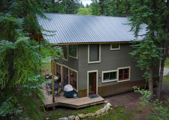 189 High Trails Creekside Retreat