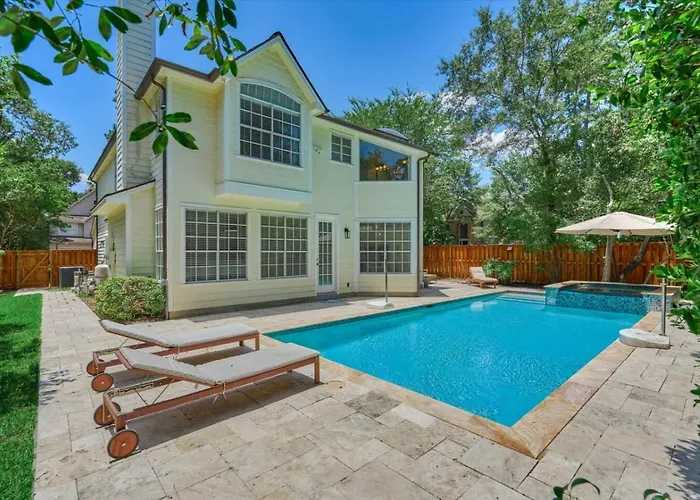Woodlands Contemporary 4Br3Bath With Heated Pool And Spa