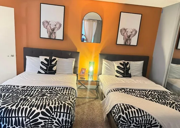 Hollywood Apartments Mario & No Themed With Pool Free Parking And Wifi