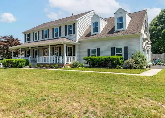 Lrge 5 Bedroom 9 Beds Near Dc-Pool, Hot Tub, Gym, Game Rm, Fire Pit