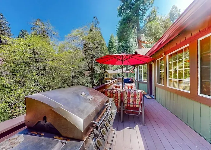Creekside Cabin