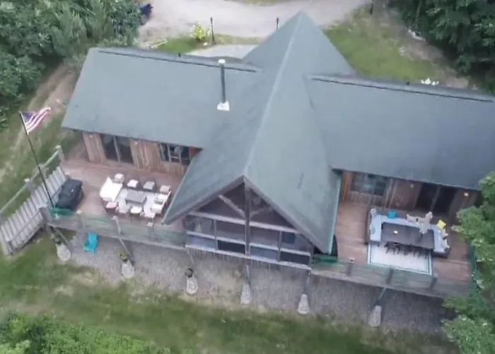 The Lakehouse Of Braeloch