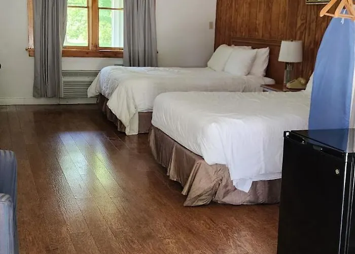Rhinebeck Village Inn