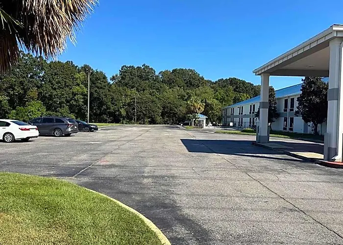 Executive Inn And Suites Baker