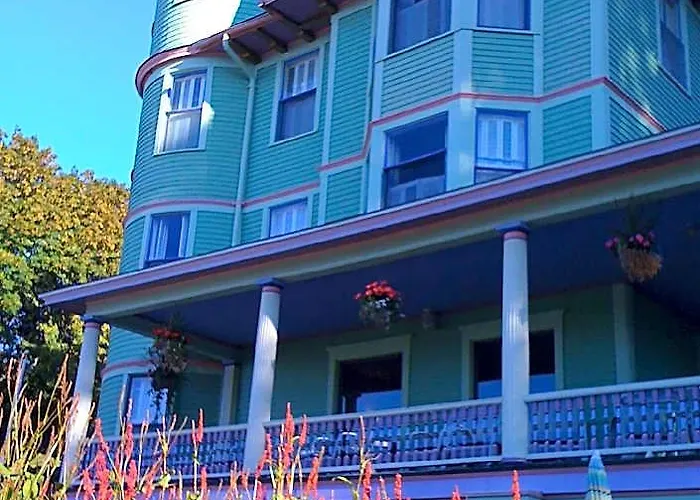 Inn On Mackinac