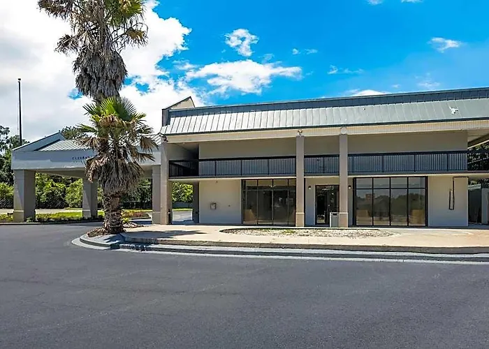 Suburban Studios Hinesville - Fort Stewart Area