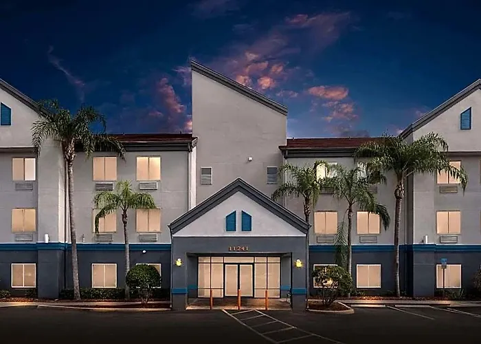 Suburban Studios Orlando - Ocoee-Winter Garden