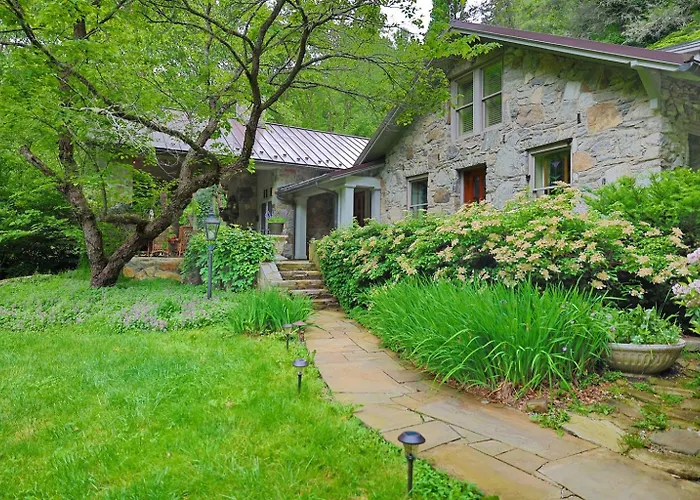 Crab Orchard Estate In Valle Crucis W Fireplace