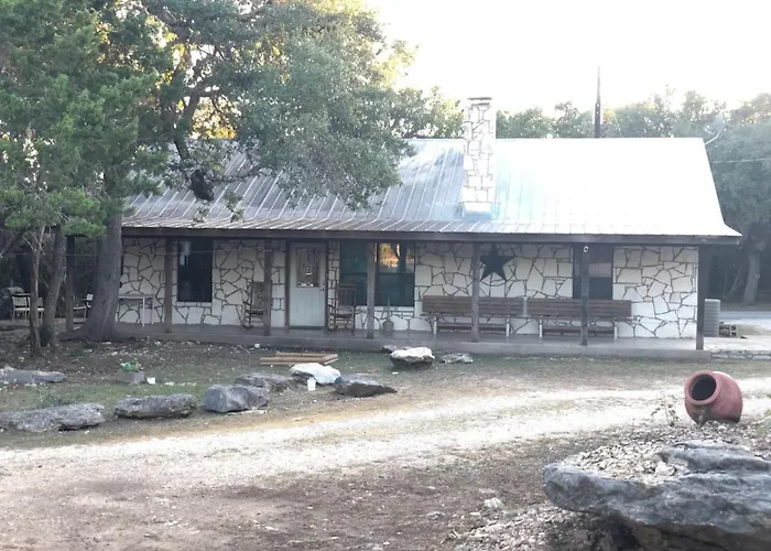 Laurel Canyon - Frio River Haven