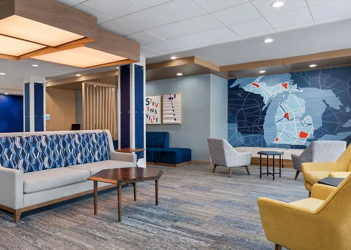 Holiday Inn Express & Suites Stevensville - Benton Harbor By Ihg