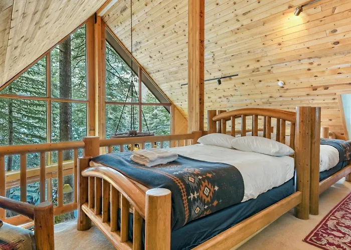 Beartooth Lodge With Hot Tub And Stuart Falls Views