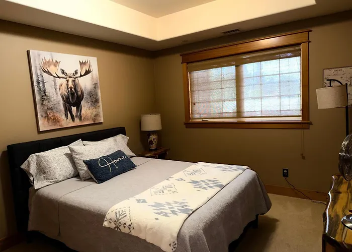 Coeur D Alene Riverstone Retreat