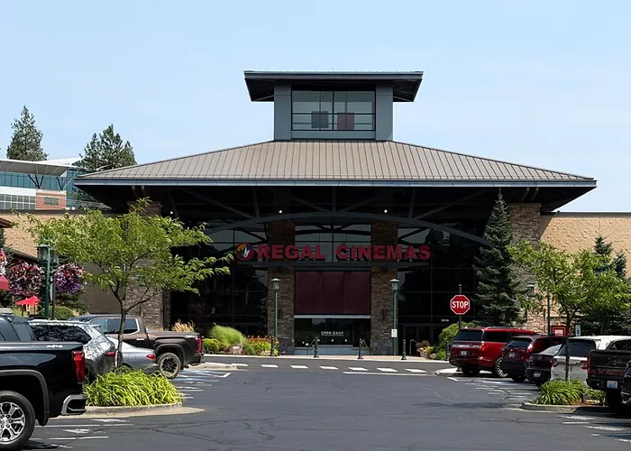 Coeur D Alene Riverstone Retreat