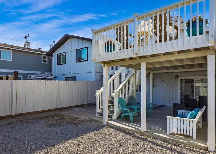 Happy Bottom Beach House By Avantstay