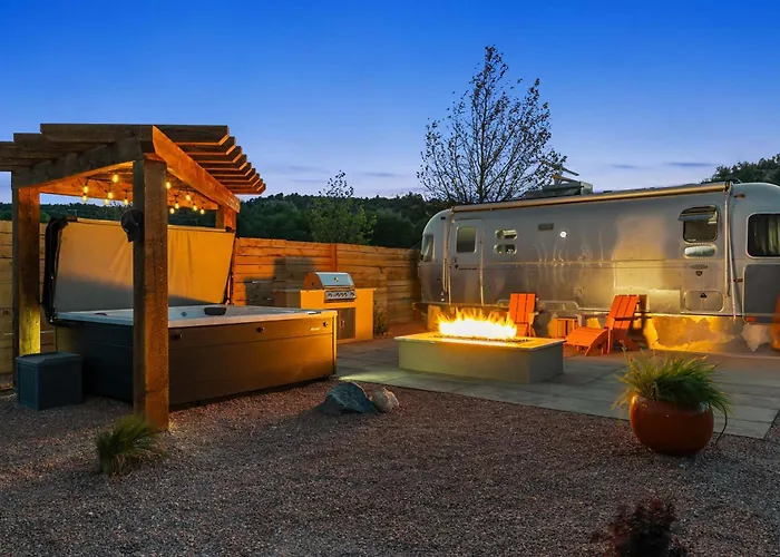 The Airstream 2 At East Zion In The Fields