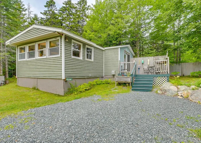 13 Mi To Acadia: Artistic Retreat In Nature