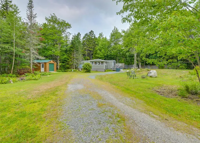 13 Mi To Acadia: Artistic Retreat In Nature