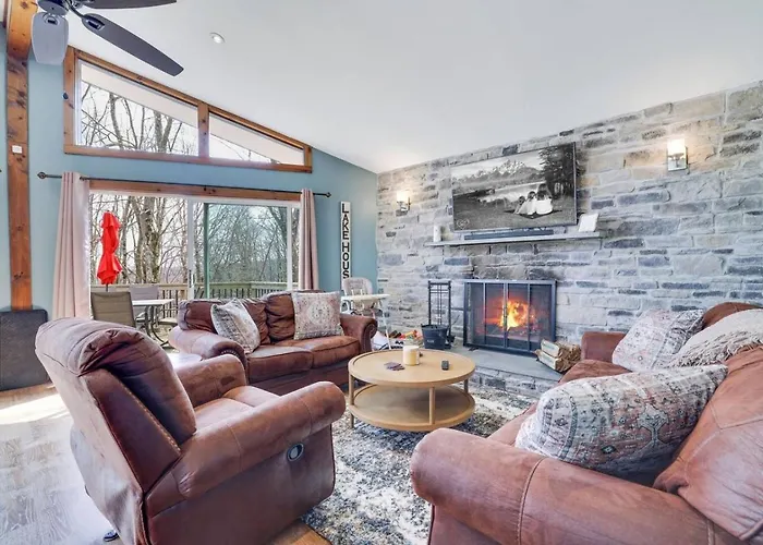 Lakeview Escape With Hot Tub, Lake, & Ski