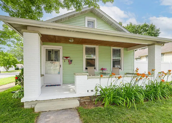 1 Mi To Water & Dtwn: Lake Erie Family Getaway