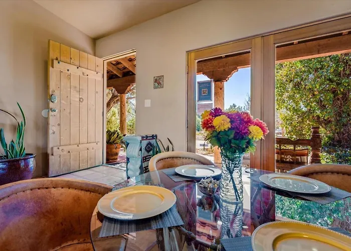 Vaquero Shared Hot Tub And Breakfast Included