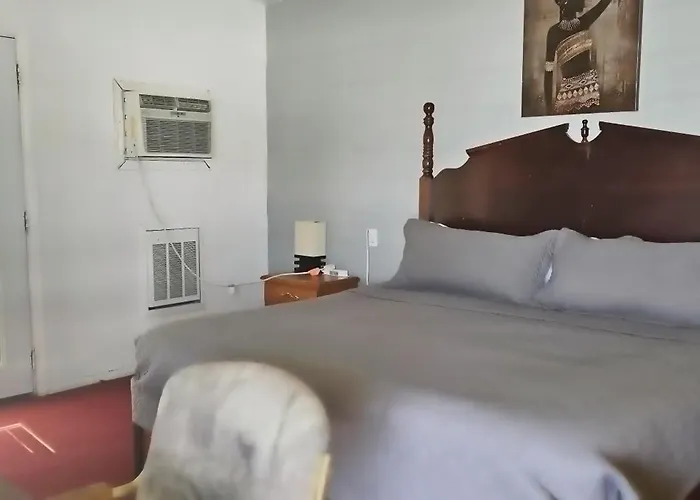 Fairview Inn