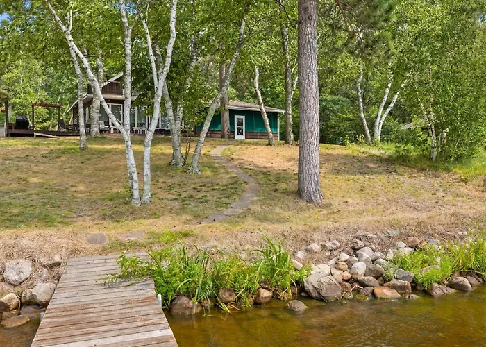 Cozy Rice Lake Cabin With Balcony And Grill And Views