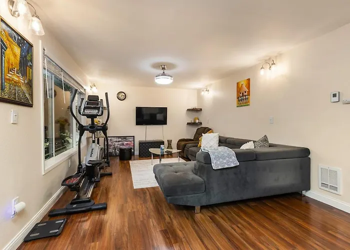 Cozy Work-Ready 1Br Condo Near Downtown