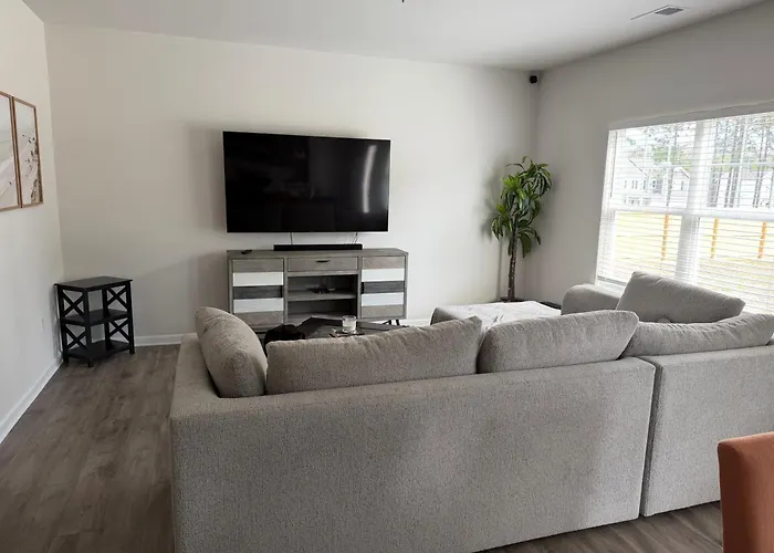 Sanford Home - Private Room 02