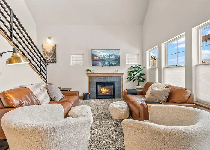 Comfy & Close To Lake Pend Oreille & Schweitzer