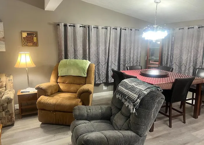 House In Pahrump Sleeps 9, D Valley