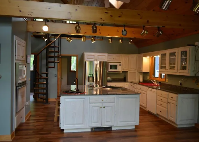 Shimmering Cove Retreat