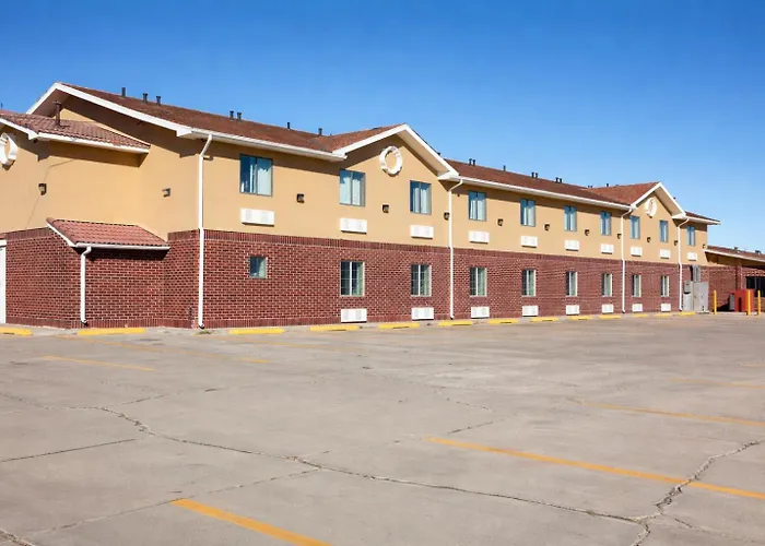 Townhouse Super Gallup - I-40