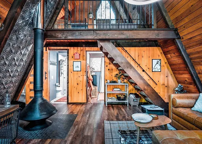 Olympic A-Frame - Sauna + Hot Tub, Lake Access