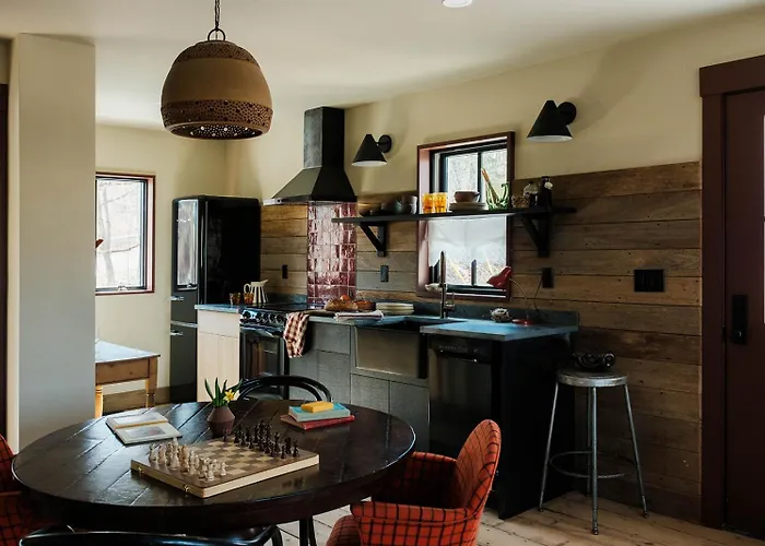 New Paltz Way Hotel