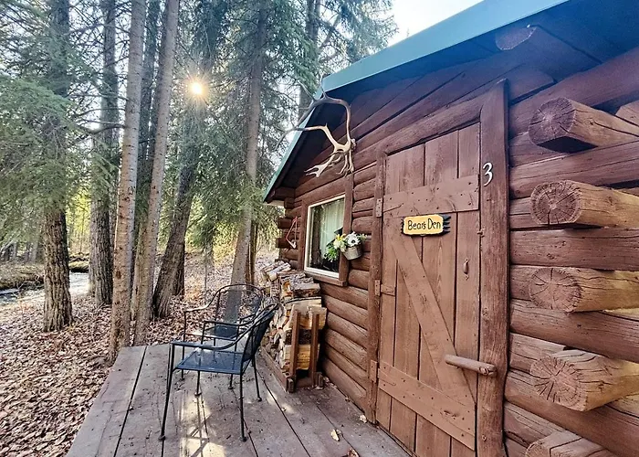 Historical Cozy Off-Grid Cabin With Creekside Sauna Near Log Cabin Creek, Tok Alaska