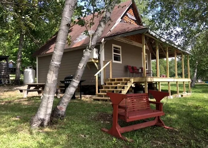 Impressive Cabin With Nice Sights In Portage Lake, Maine