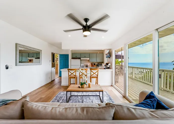 3Br Ocean-View Beach House | Two Decks + Bbq