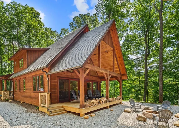 Serene Blue Ridge Pkwy Cabin