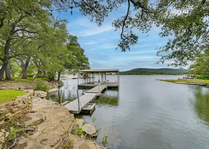 Fishing Dock & Mtn Views! Buchanan Lake Family Gem