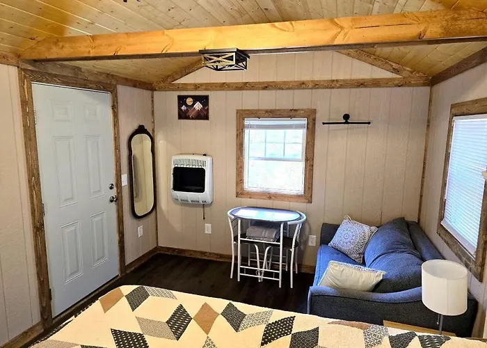 Tranquil Creekside Tiny House In The Appalachian Mountains, Perfect For A Weekend To Disconnect